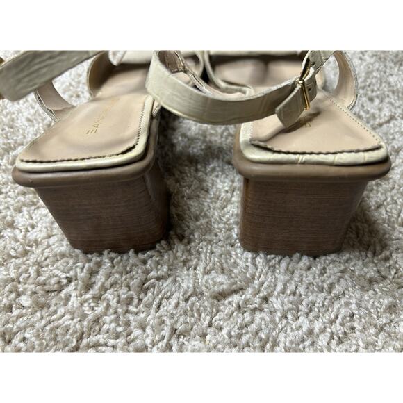 Bandolino Women Sandals Heel Size 8.5 Cream Beige - Picture 4 of 4